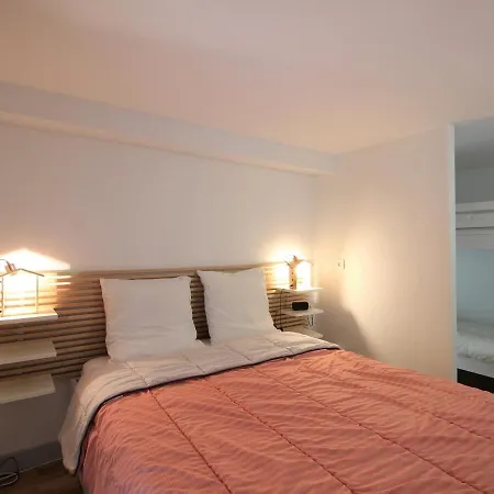 Apartament La Bourboule: T2 Duplex 3* Hyper Centre Avec Parking - Fr-1-608-233 Bourboule