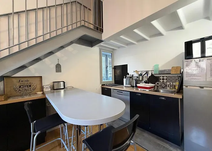 Bel T2 Duplex En Hyper Centre, 3*, Parking, 4 Pers., Proche Thermes Et Commerces - Fr-1-608-233